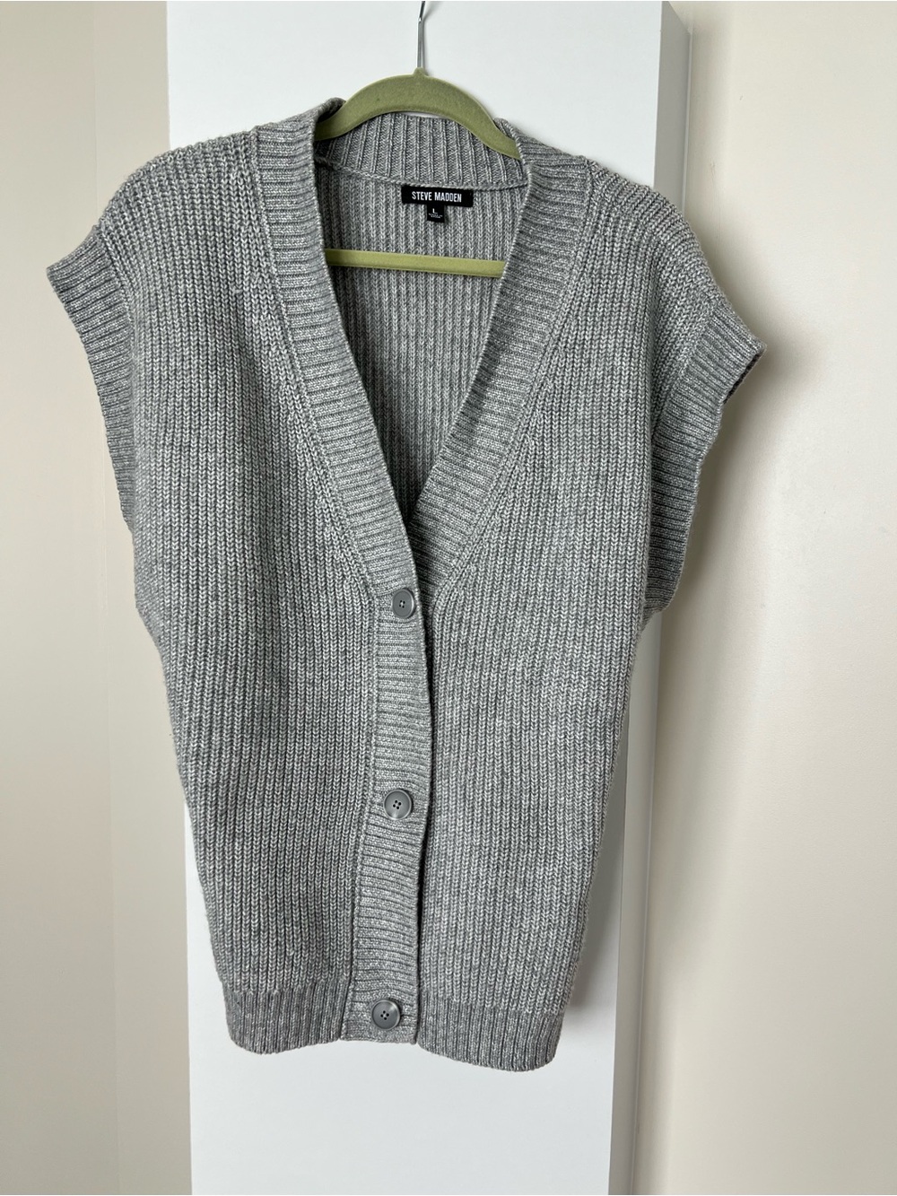 Steve Madden Light Gray Ribbed Button Front Sweater Vest